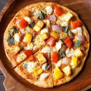 Paneer Pizza (पनीर पिज्जा)