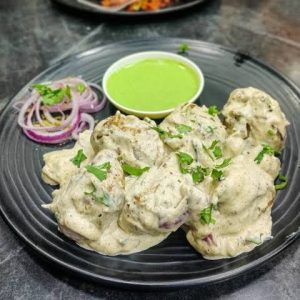 Afgani Paneer Momos (अफगानी पनीर मोमोज)